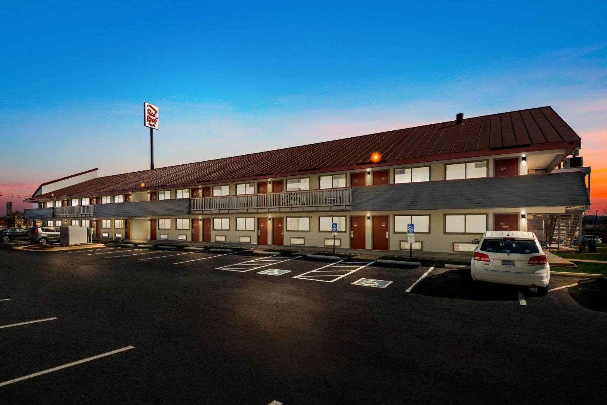 Red Roof Inn Chattanooga - Hamilton Place Bagian luar foto
