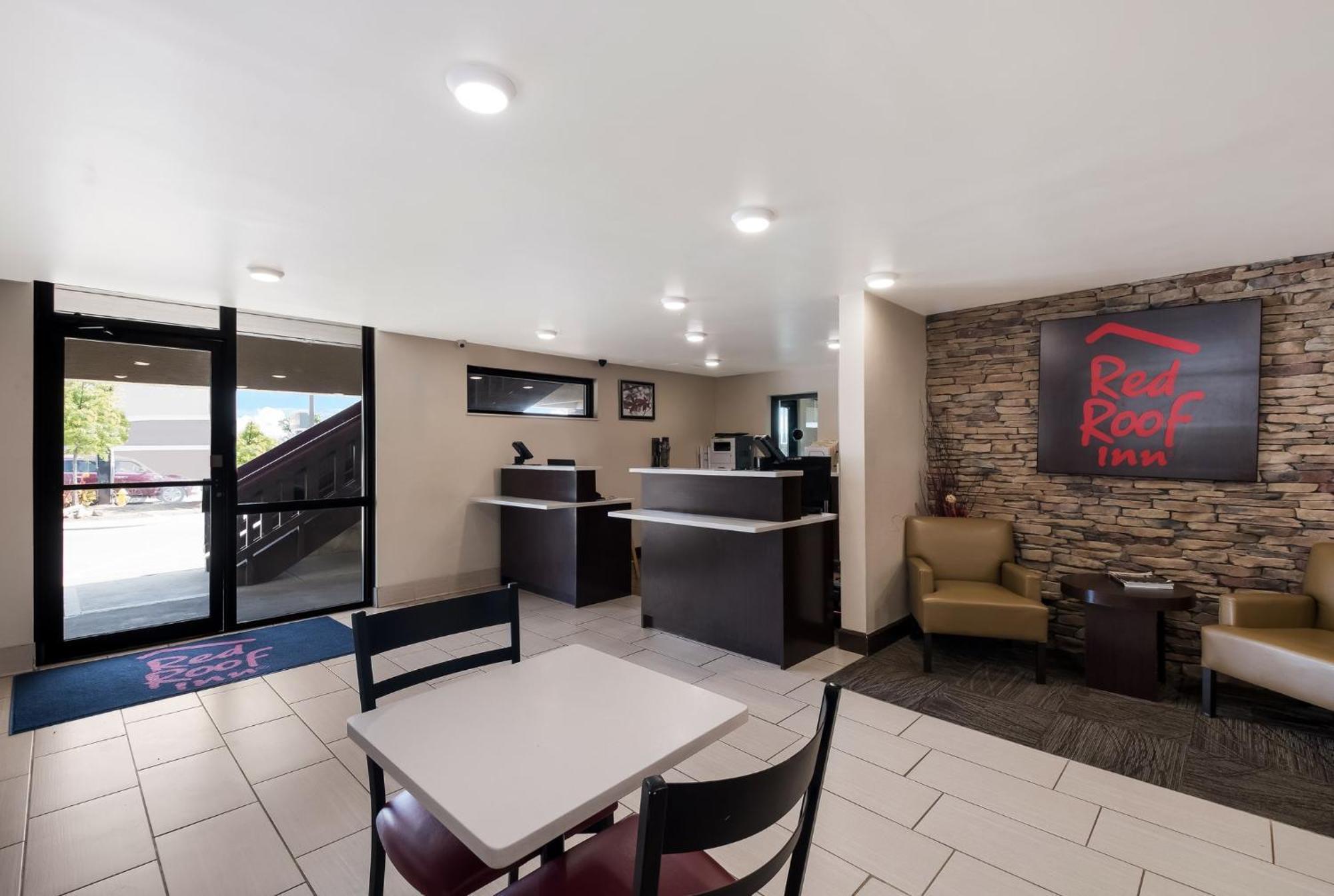 Red Roof Inn Chattanooga - Hamilton Place Bagian luar foto
