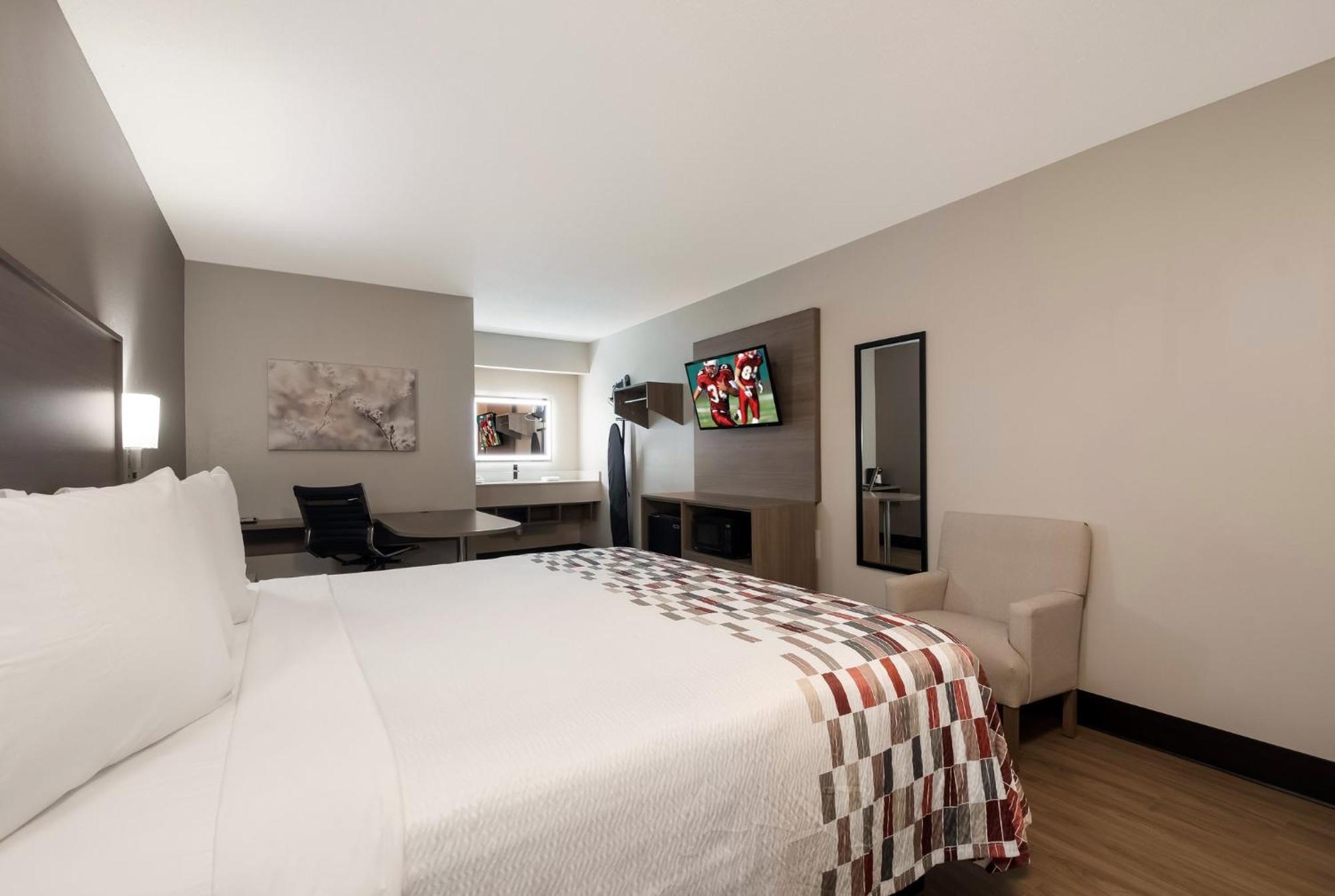 Red Roof Inn Chattanooga - Hamilton Place Bagian luar foto